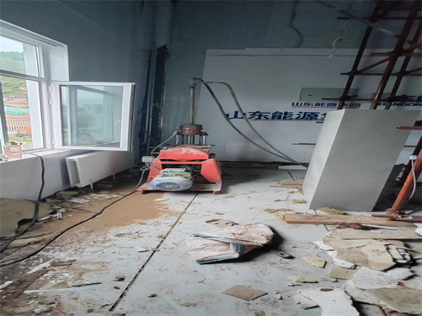 远安地基基础下沉墙体裂缝加固注浆顶升施工